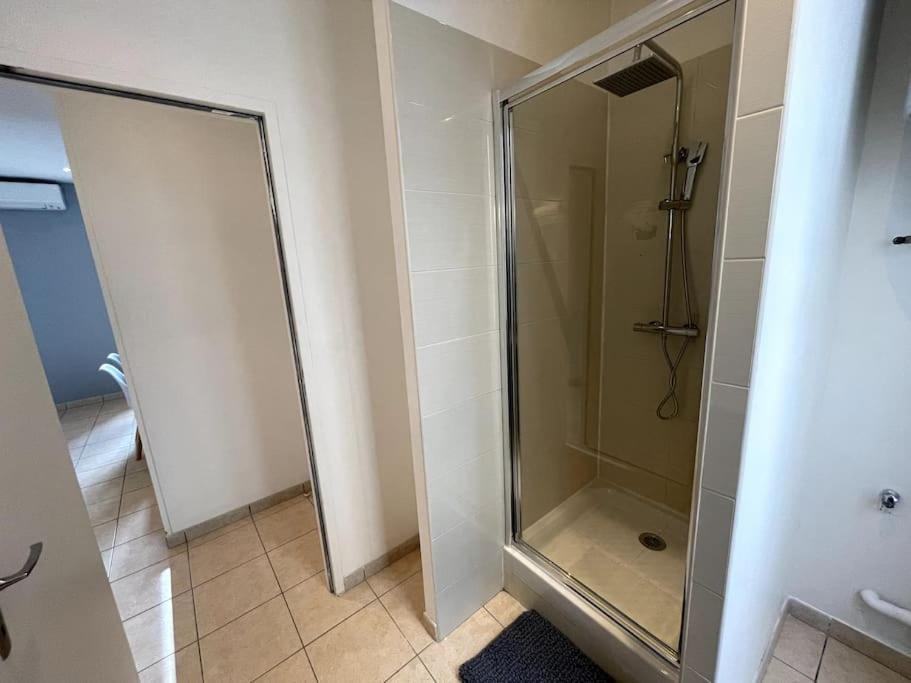 Appartement T2 Pour 3 Personnes Marseille Luaran gambar