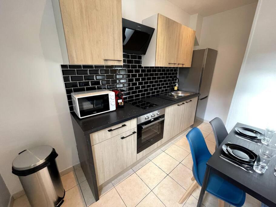 Appartement T2 Pour 3 Personnes Marseille Luaran gambar