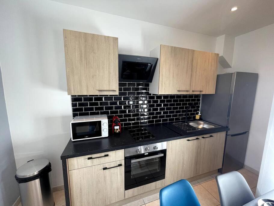 Appartement T2 Pour 3 Personnes Marseille Luaran gambar